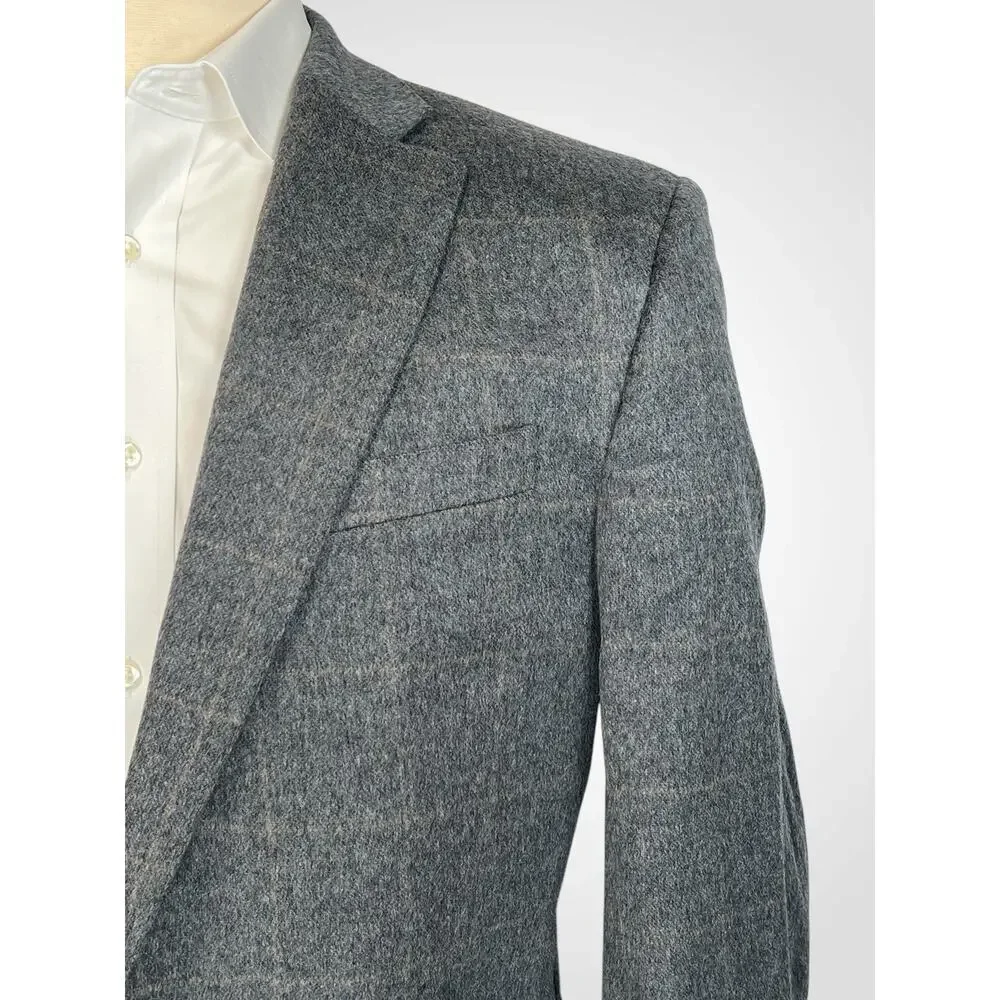 Saks 100% Brushed Cashmere Sport Coat 44-46L Gray Camel Windowpane Plaid
